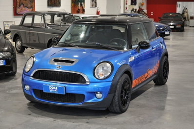 MINI Mini 1.6 16V Cooper S (3)