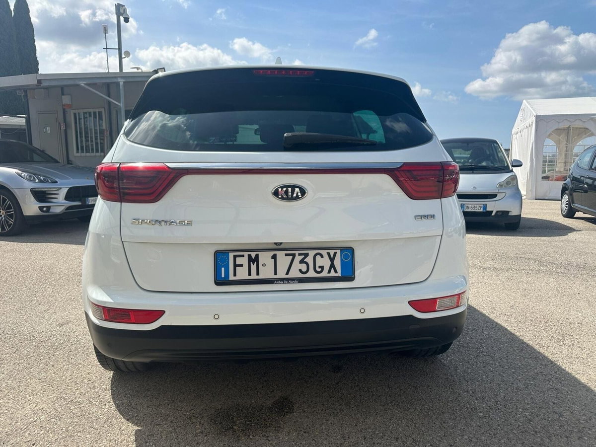 Kia Sportage 1.7 CRDI 2WD Active (4)
