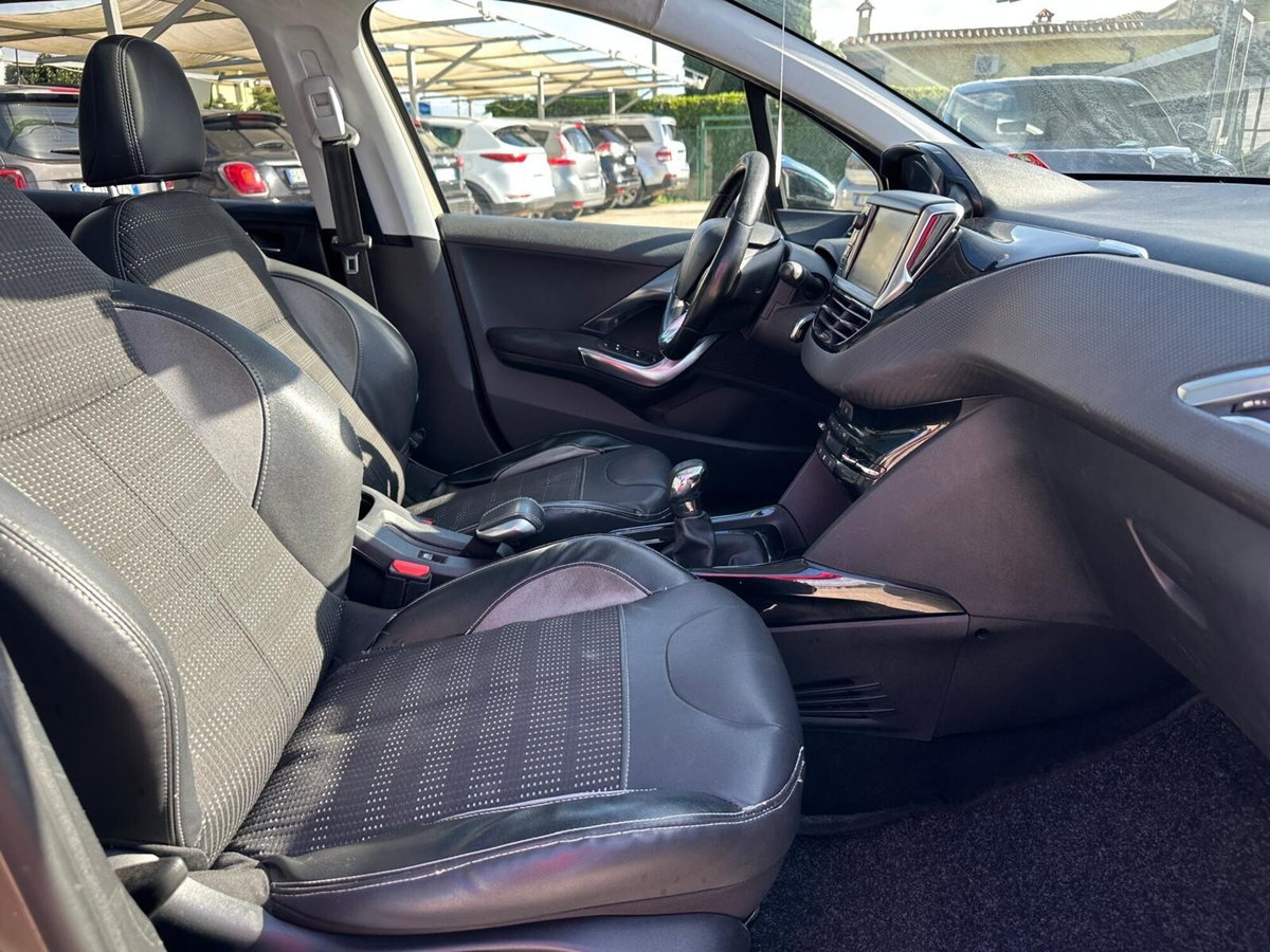 Peugeot 2008 100 Allure (19)