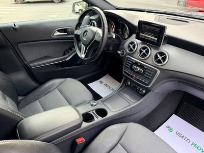 Mercedes-Benz GLA SUV 220 d Automatic 4Matic Sport (17)