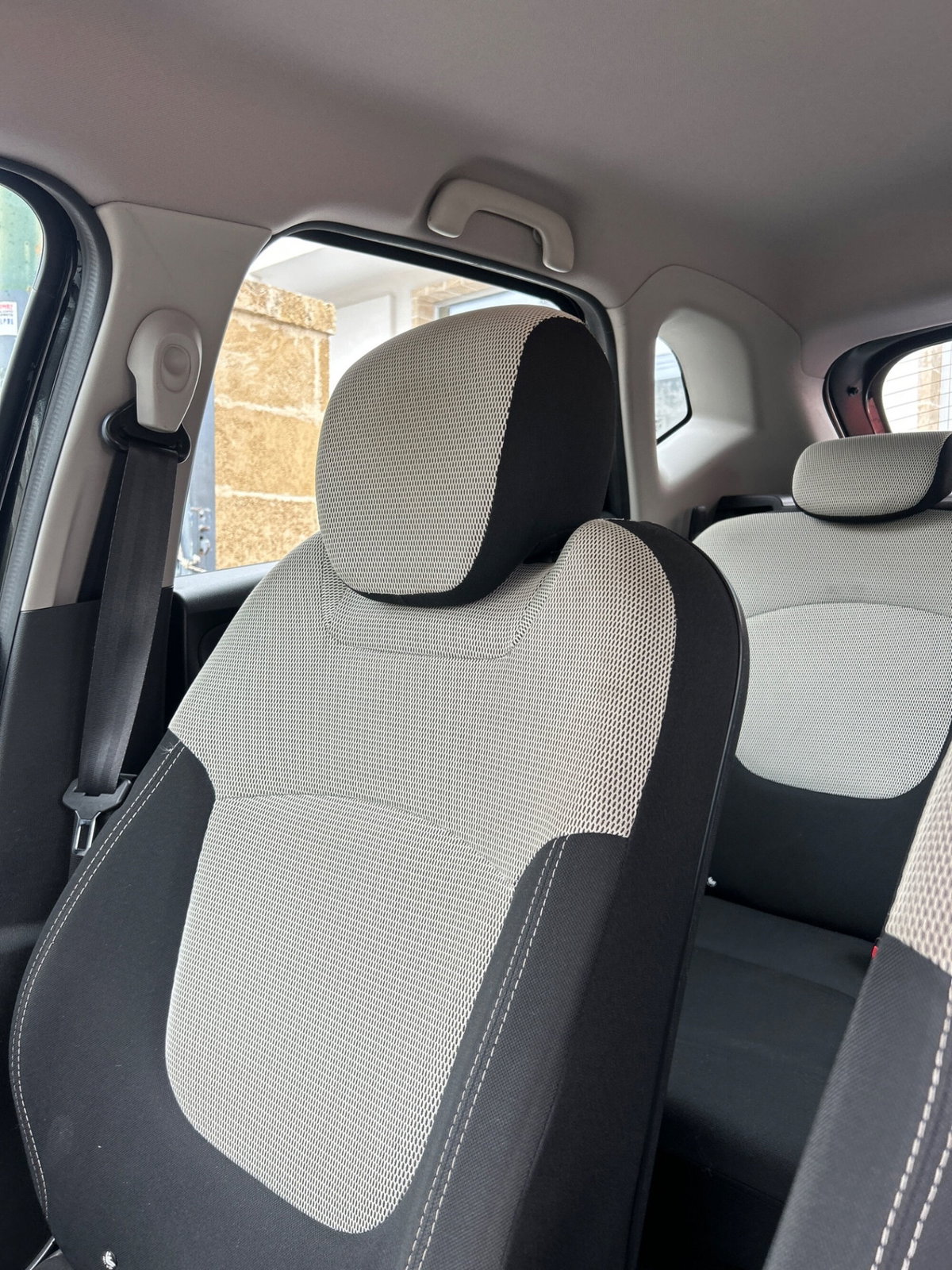 Renault Captur dCi 8V 90 CV Life (10)