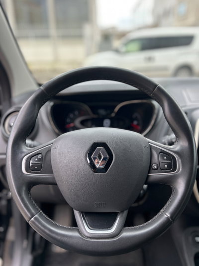 Renault Captur dCi 8V 90 CV Life (14)