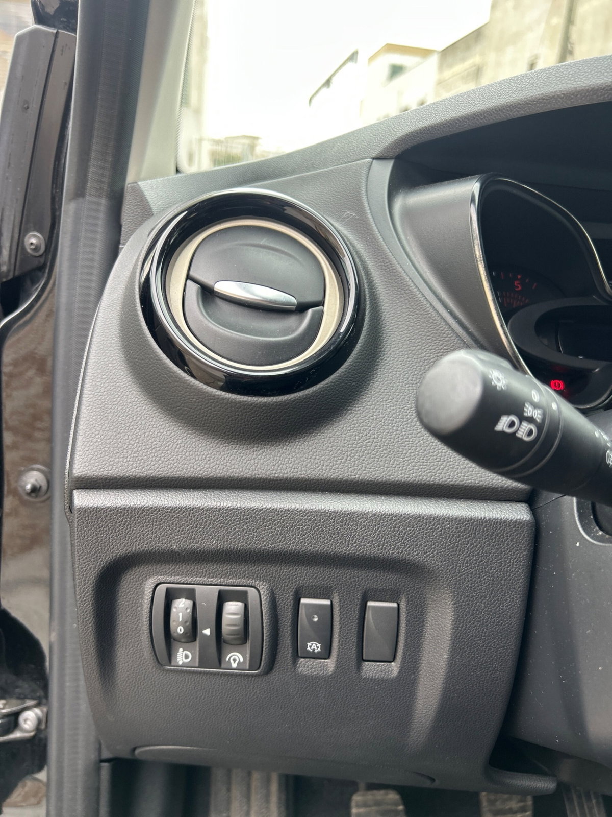Renault Captur dCi 8V 90 CV Life (15)