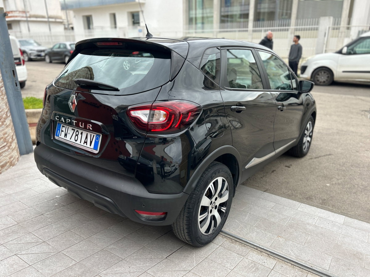 Renault Captur dCi 8V 90 CV Life (3)
