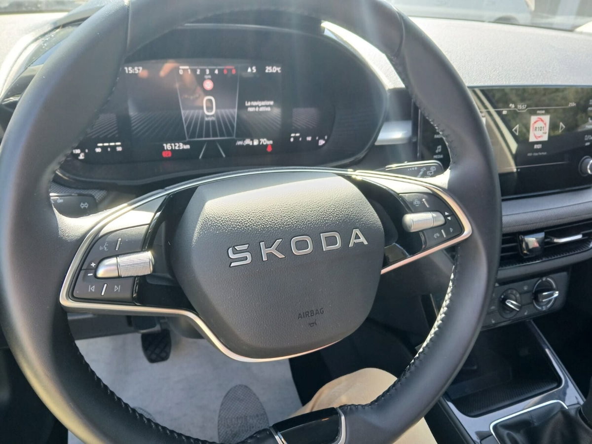 Skoda Fabia 1.0 TSI EVO 95 CV Style (10)