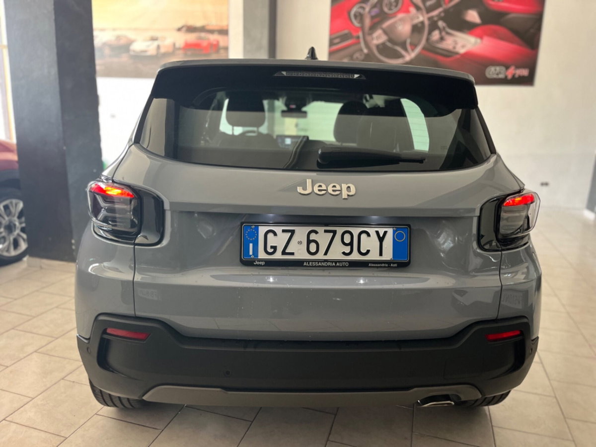Jeep Avenger 1.2 turbo Longitude fwd 100cv (7)