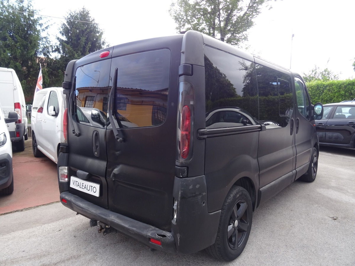 Nissan Primastar Furgone C27 1.9 dCi/100 PC Combi SE (9)