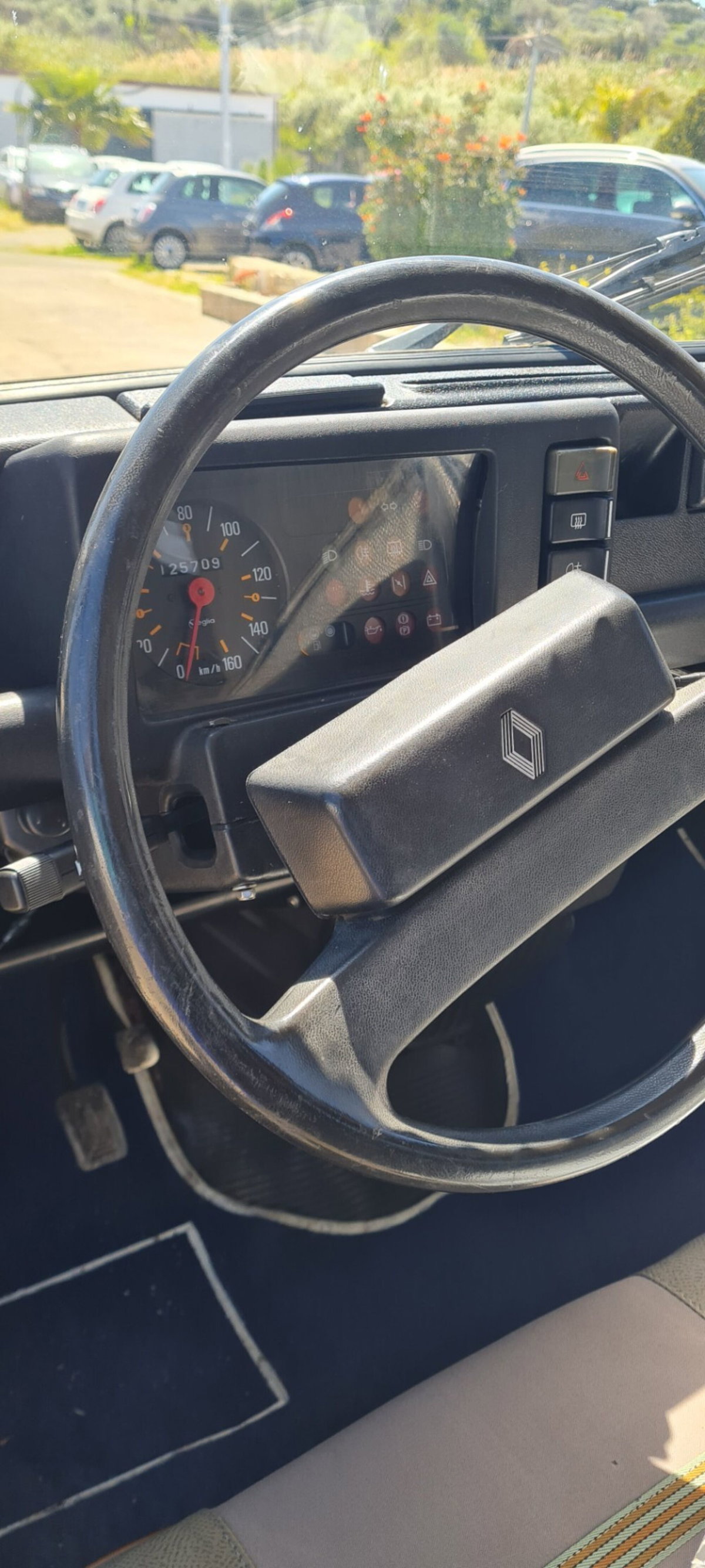 Renault 4 950 (7)