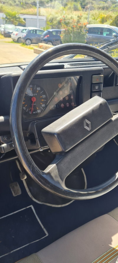 Renault 4 950 (7)