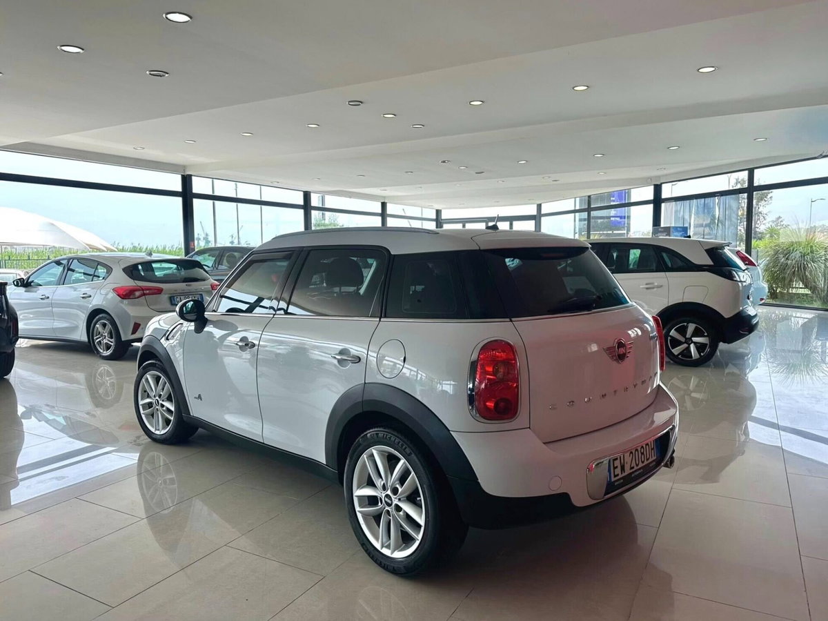 MINI Mini Countryman 1.6 Cooper D Countryman ALL4 (2)