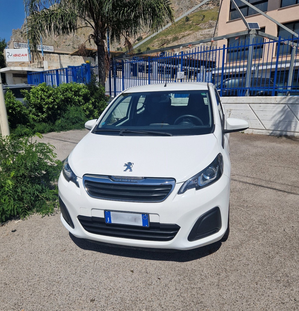 Peugeot 108 68 5 porte Active (2)