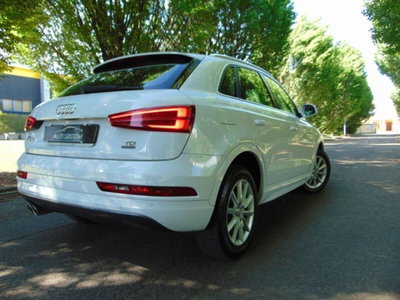 Audi Q3 2.0 TDI 150 CV quattro S tronic Business (11)