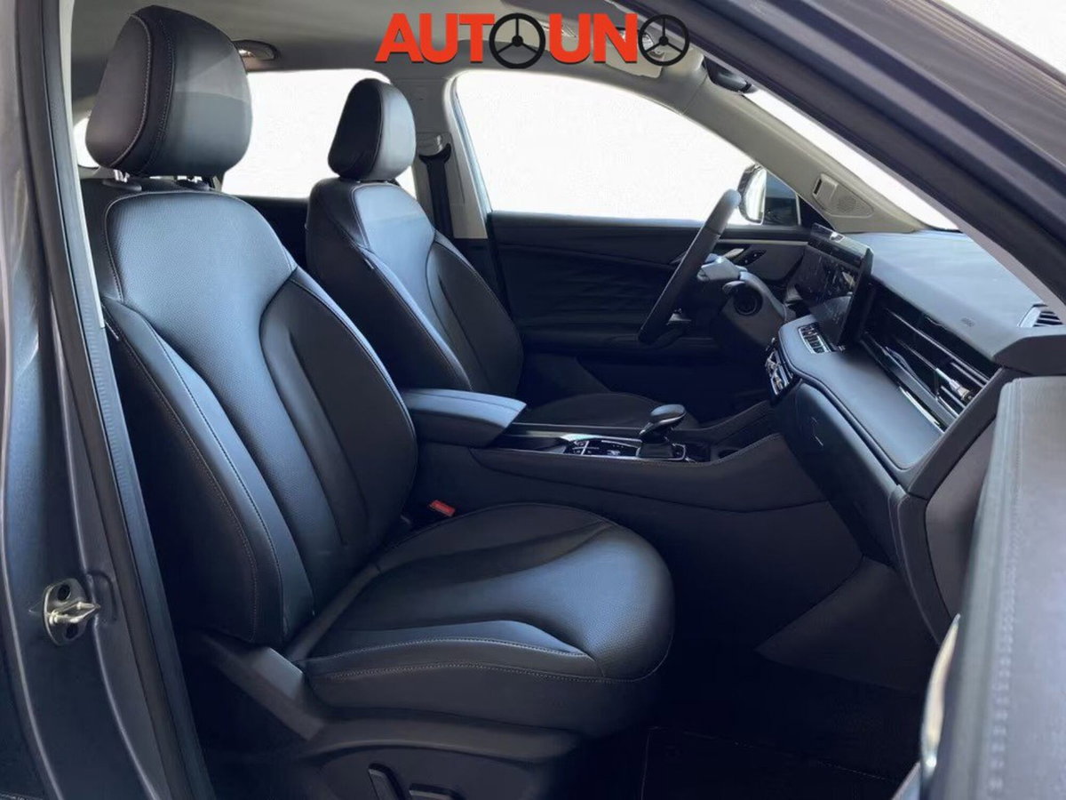 Mg HS 1.5 hybrid+ Luxury auto (7)