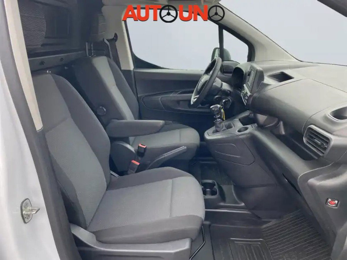 Toyota Proace City Furgone City 1.5D 100cv S&S L1 S Comfort (18)