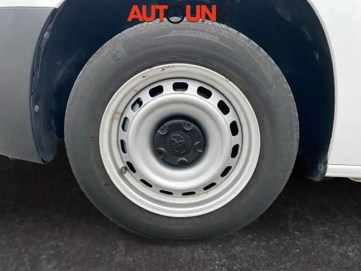 Toyota Proace City Furgone City 1.5D 100cv S&S L1 S Comfort (19)