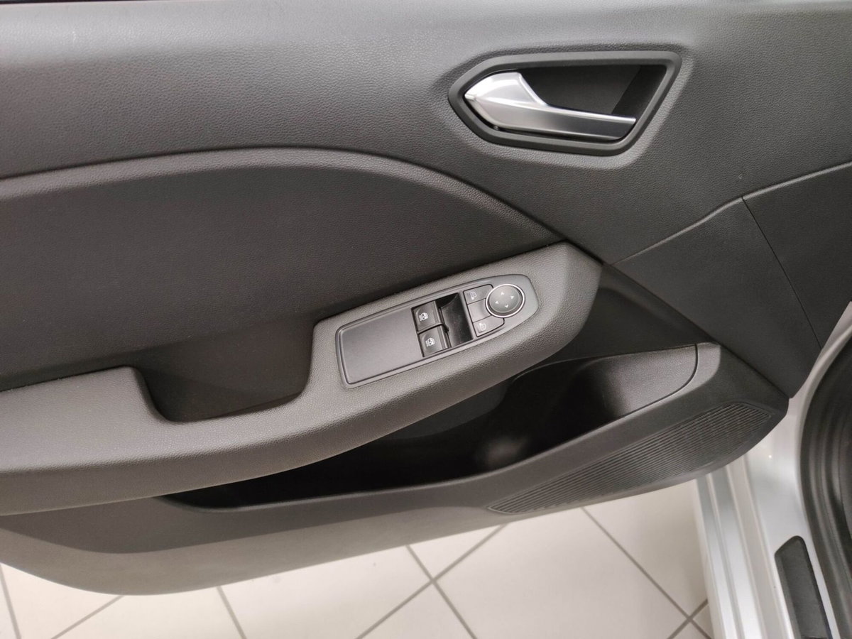 Renault Clio TCe 100 CV GPL 5 porte Zen (14)