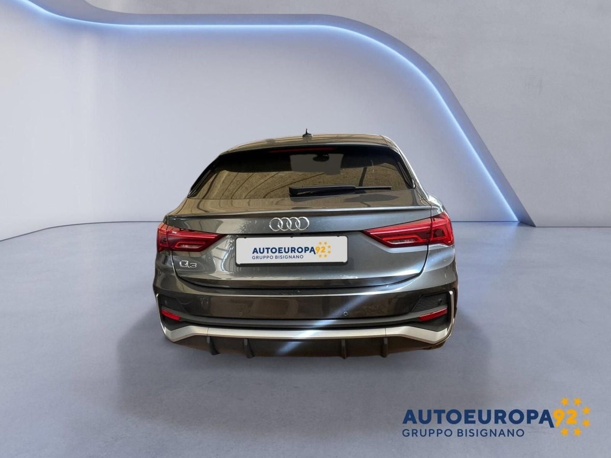 Audi Q3 Sportback 35 TDI quattro S tronic S line edition (4)