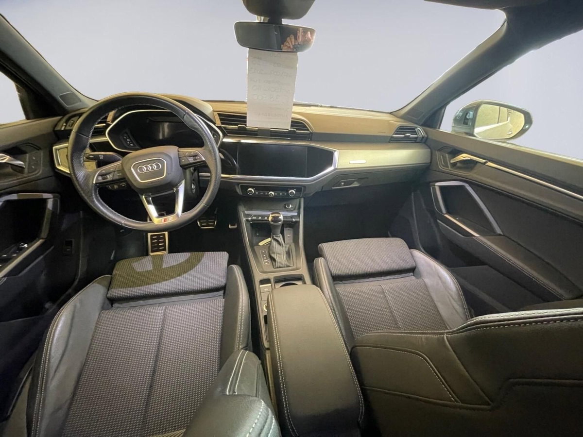 Audi Q3 Sportback 35 TDI quattro S tronic S line edition (9)