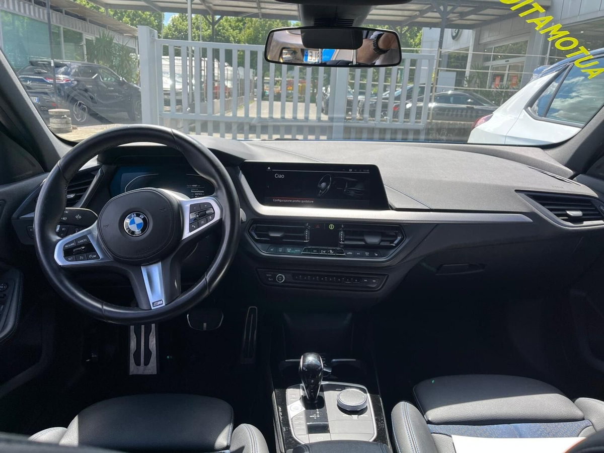 BMW Serie 1 5p. 118i 5p. Msport (13)