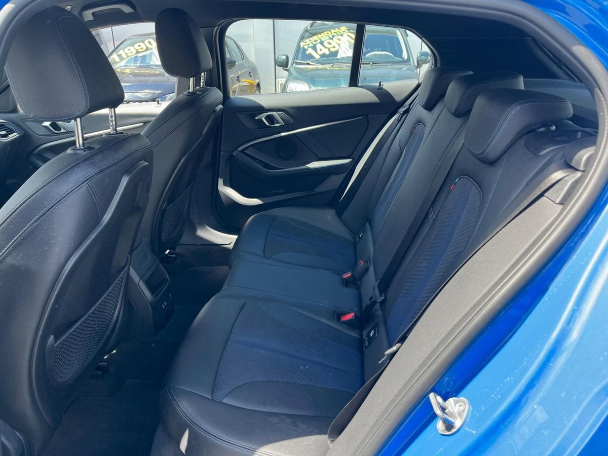 BMW Serie 1 5p. 118i 5p. Msport (16)