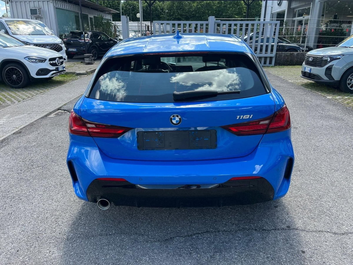 BMW Serie 1 5p. 118i 5p. Msport (8)