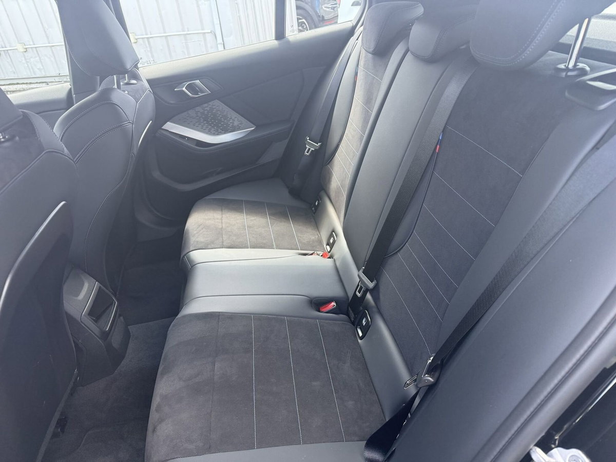 BMW Serie 1 5p. 118i 5p. Msport (11)