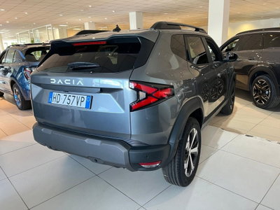 Dacia Duster 1.2 mild hybrid Journey 140cv (8)