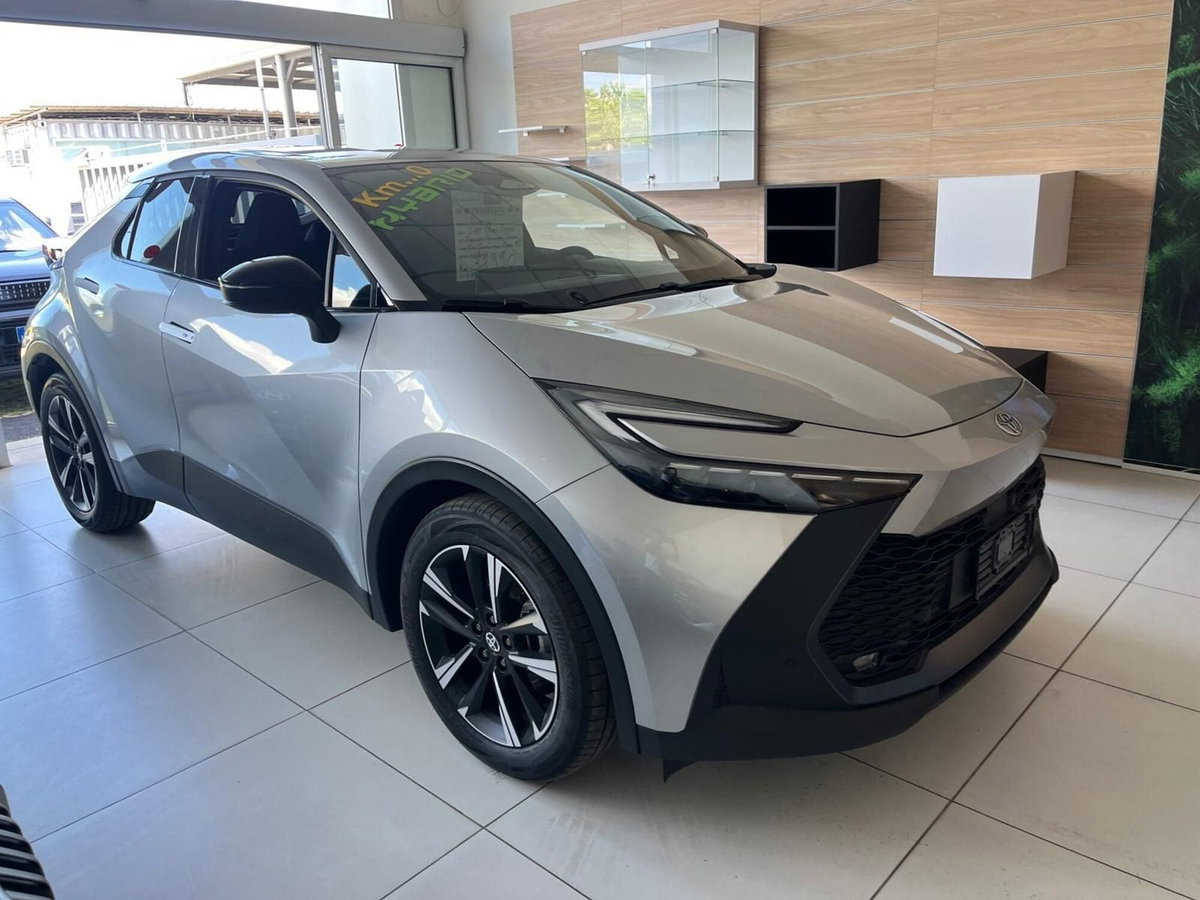 Toyota Toyota C-HR 1.8 hev Trend fwd e-cvt (3)