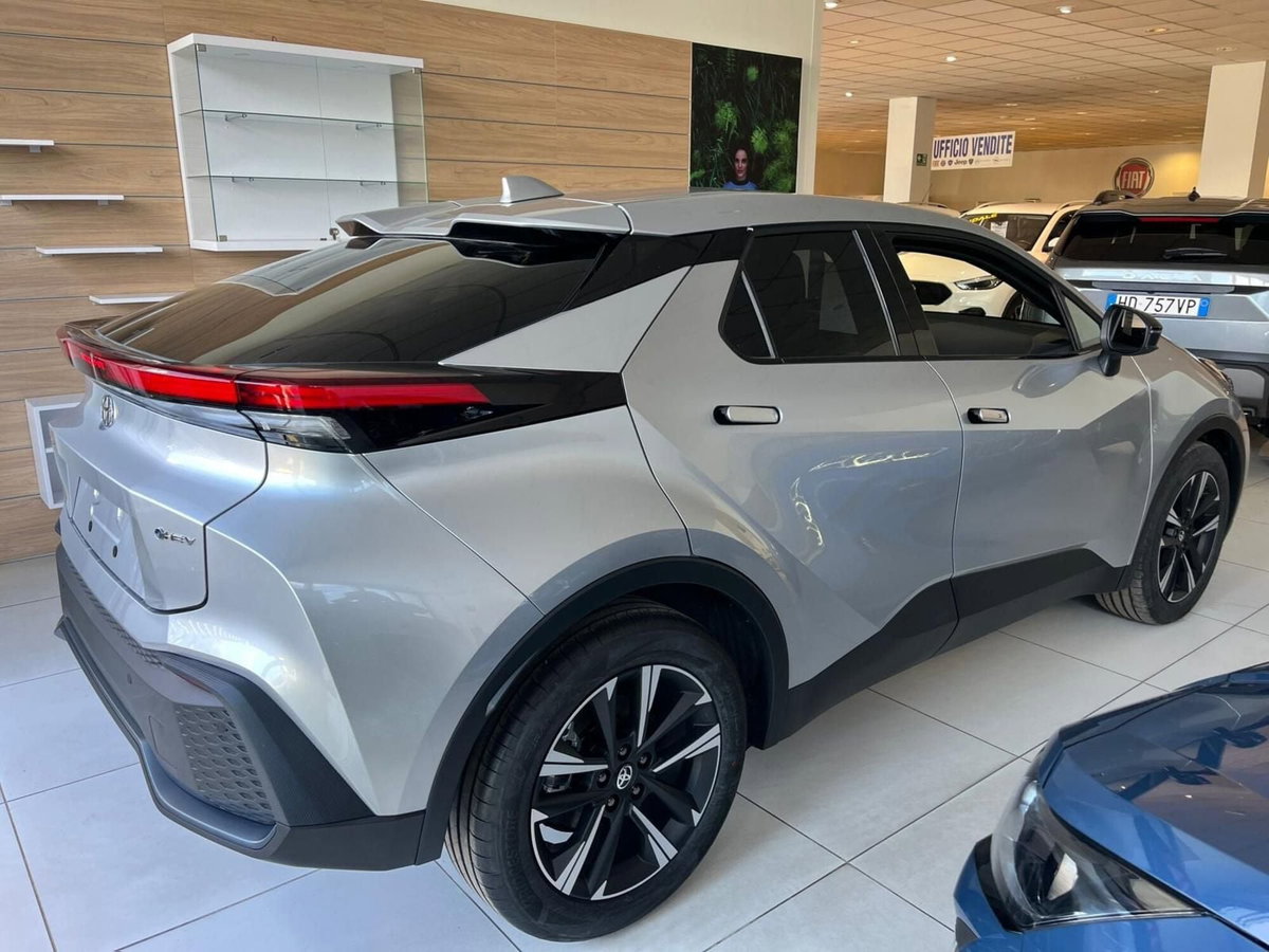 Toyota Toyota C-HR 1.8 hev Trend fwd e-cvt (5)
