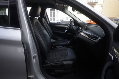 BMW X1 sDrive18d X Line (10)