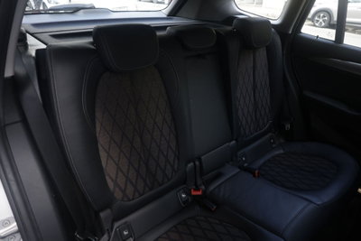 BMW X1 sDrive18d X Line (12)
