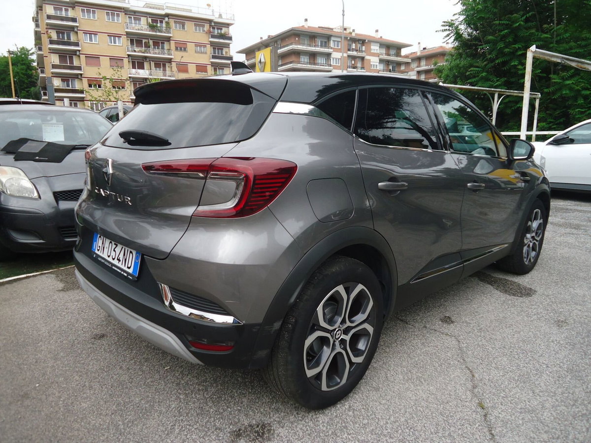 Renault Captur TCe 100 CV GPL Techno Fast Track (2)
