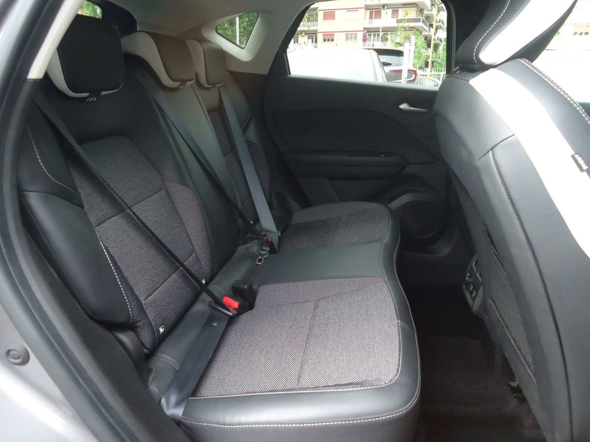 Renault Captur TCe 100 CV GPL Techno Fast Track (6)