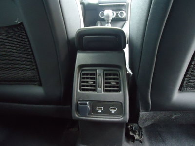 Renault Captur TCe 100 CV GPL Techno Fast Track (7)