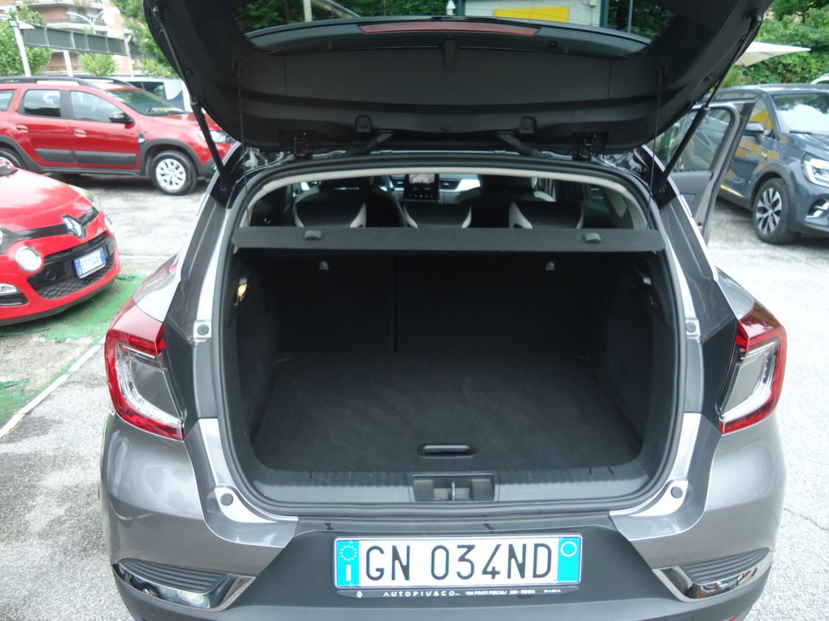 Renault Captur TCe 100 CV GPL Techno Fast Track (8)