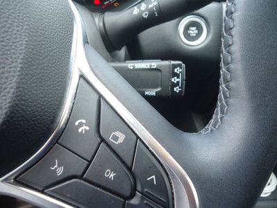 Renault Captur Full Hybrid E-Tech 145 CV Techno (14)