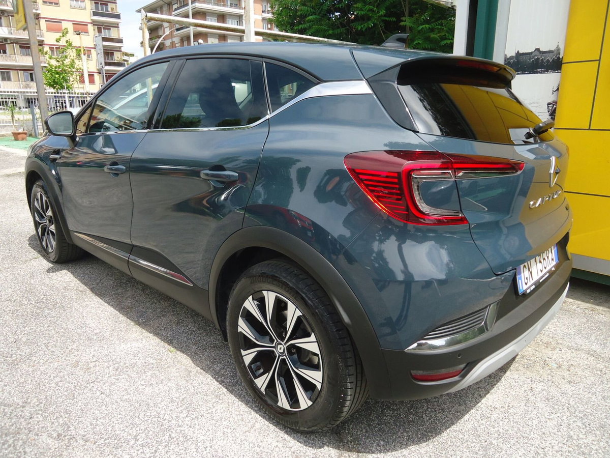 Renault Captur Full Hybrid E-Tech 145 CV Techno (3)