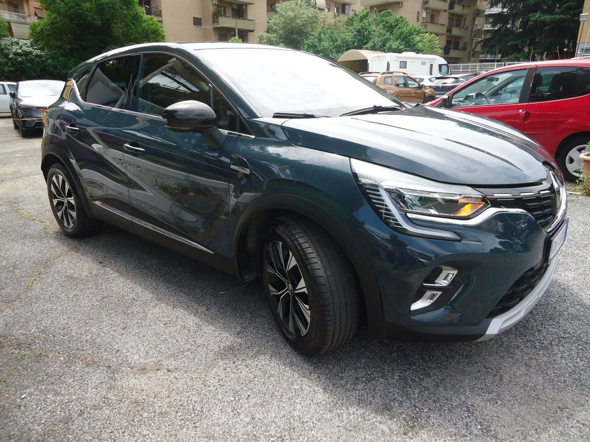 Renault Captur Full Hybrid E-Tech 145 CV Techno (4)