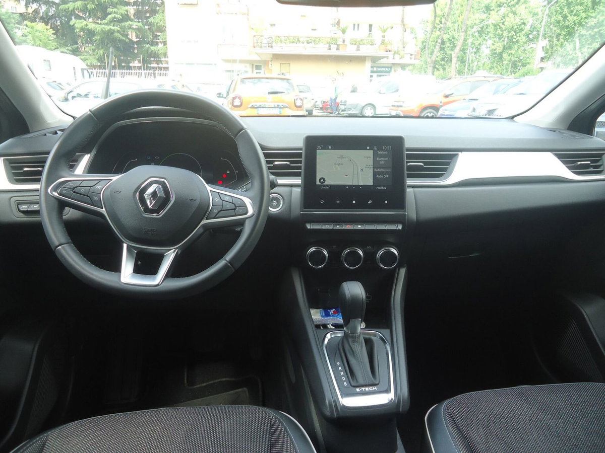 Renault Captur Full Hybrid E-Tech 145 CV Techno (9)