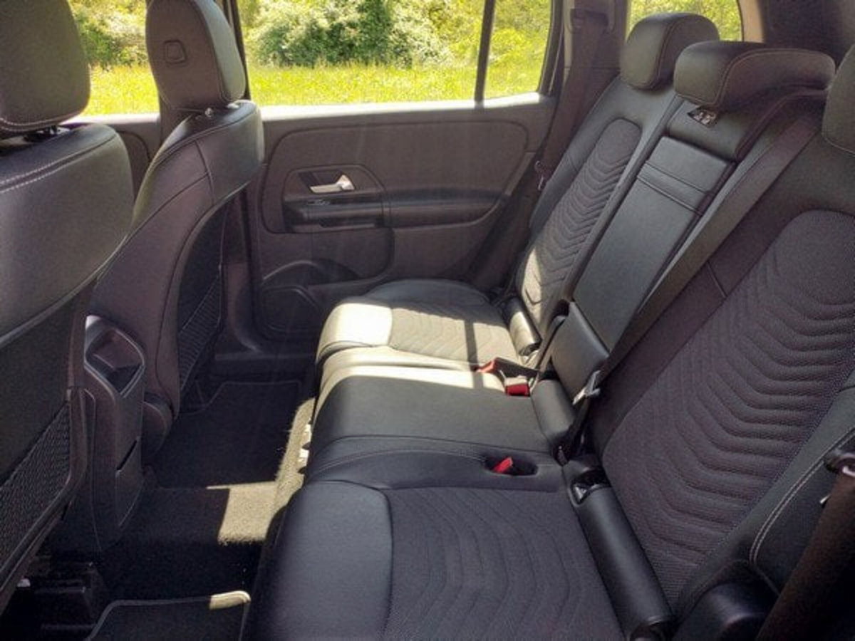 Mercedes-Benz GLB 180 d Automatic Sport (20)