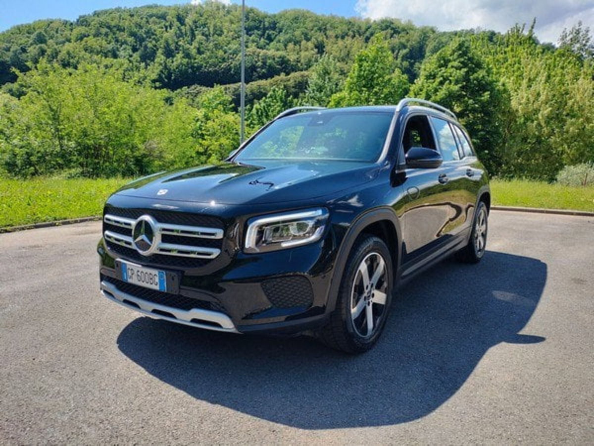Mercedes-Benz GLB 180 d Automatic Sport (3)