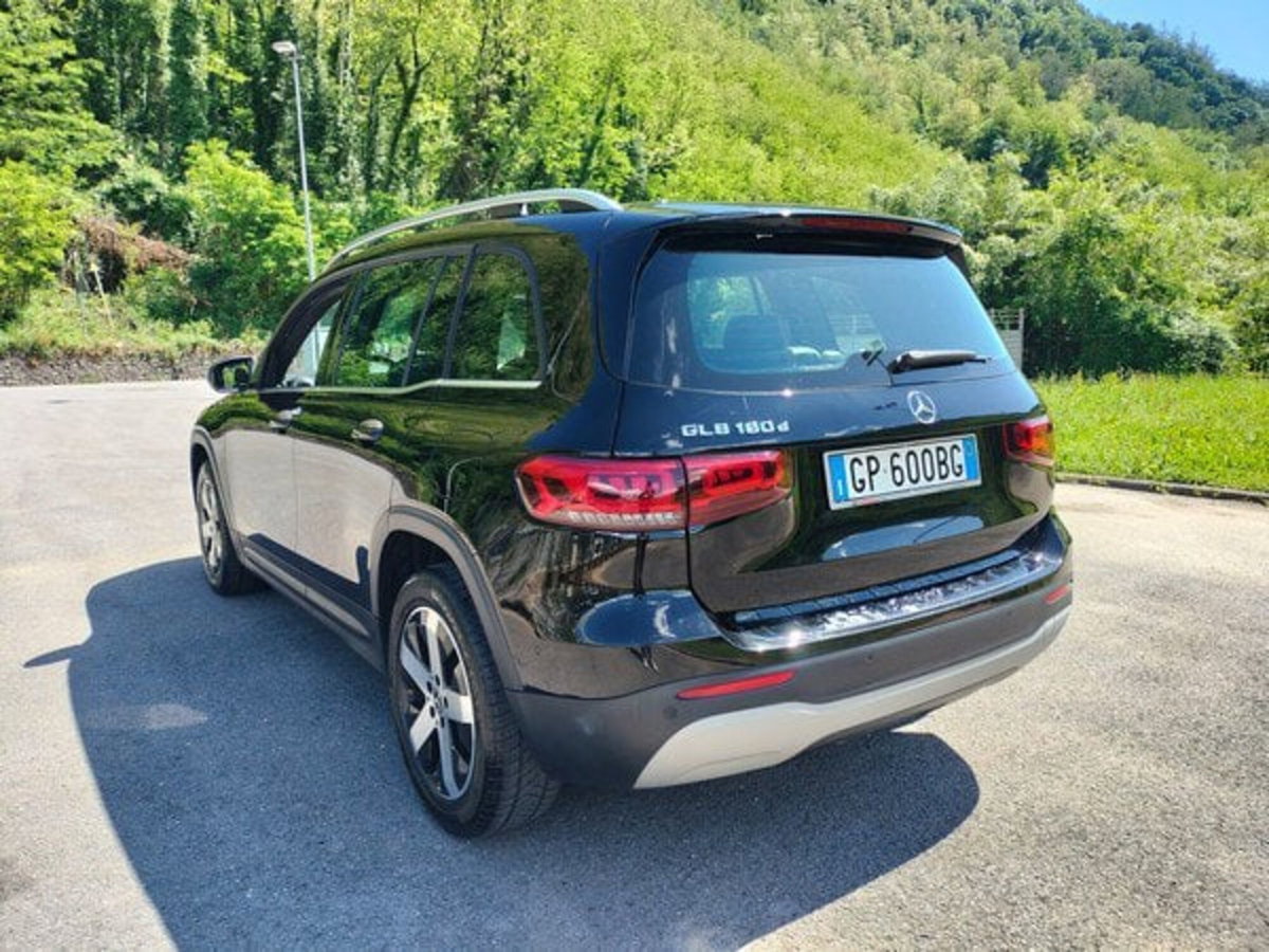 Mercedes-Benz GLB 180 d Automatic Sport (8)