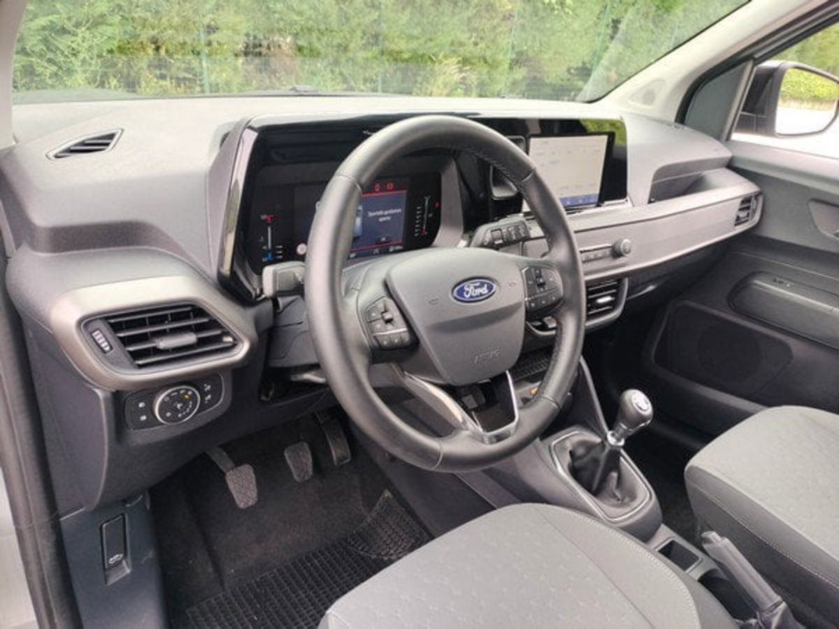 Ford Tourneo Courier 1.0 ecoboost 125cv Titanium powershift (14)