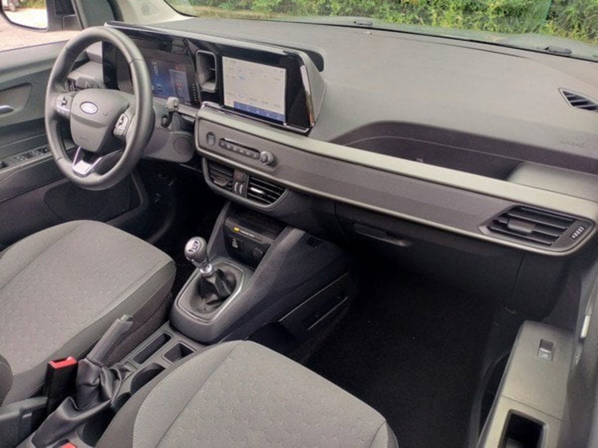 Ford Tourneo Courier 1.0 ecoboost 125cv Titanium powershift (20)