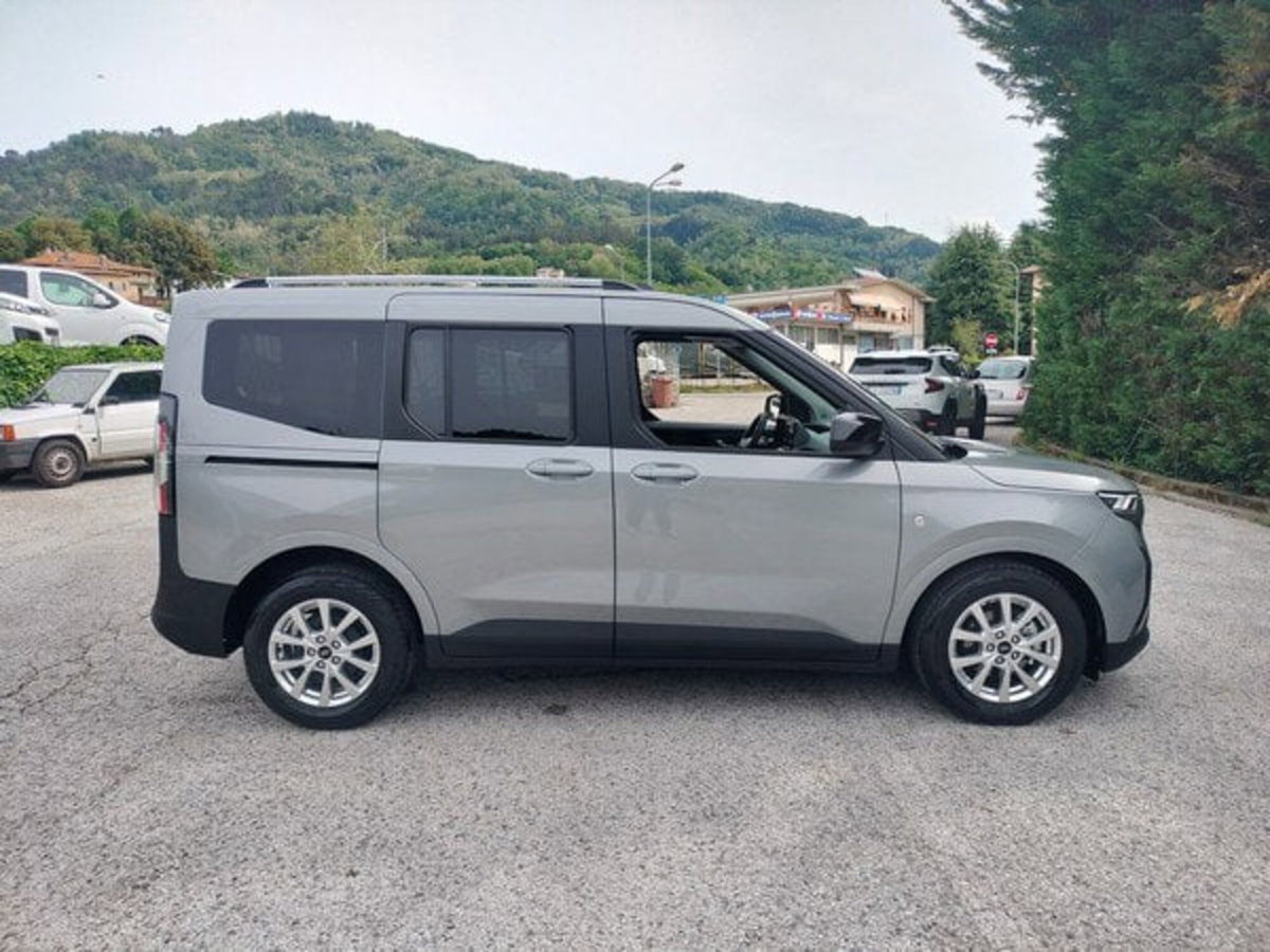 Ford Tourneo Courier 1.0 ecoboost 125cv Titanium powershift (4)