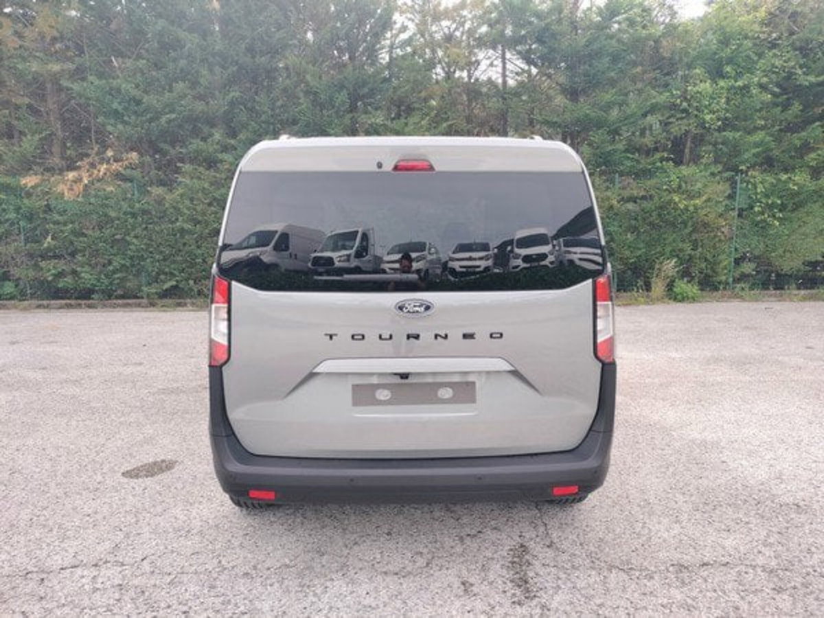 Ford Tourneo Courier 1.0 ecoboost 125cv Titanium powershift (7)