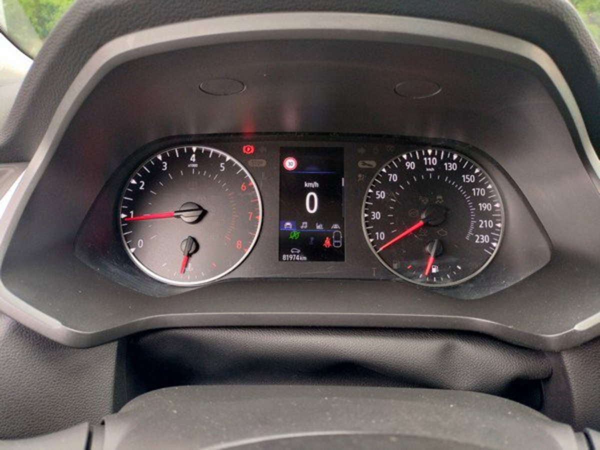 Renault Captur TCe 90 CV Equilibre (15)
