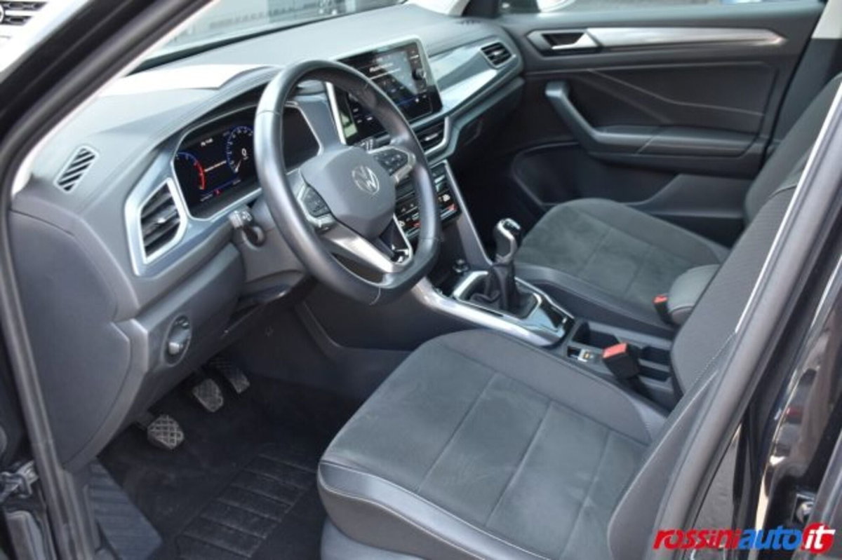 Volkswagen T-Roc 1.0 TSI Style (11)