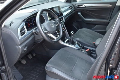 Volkswagen T-Roc 1.0 TSI Style (11)
