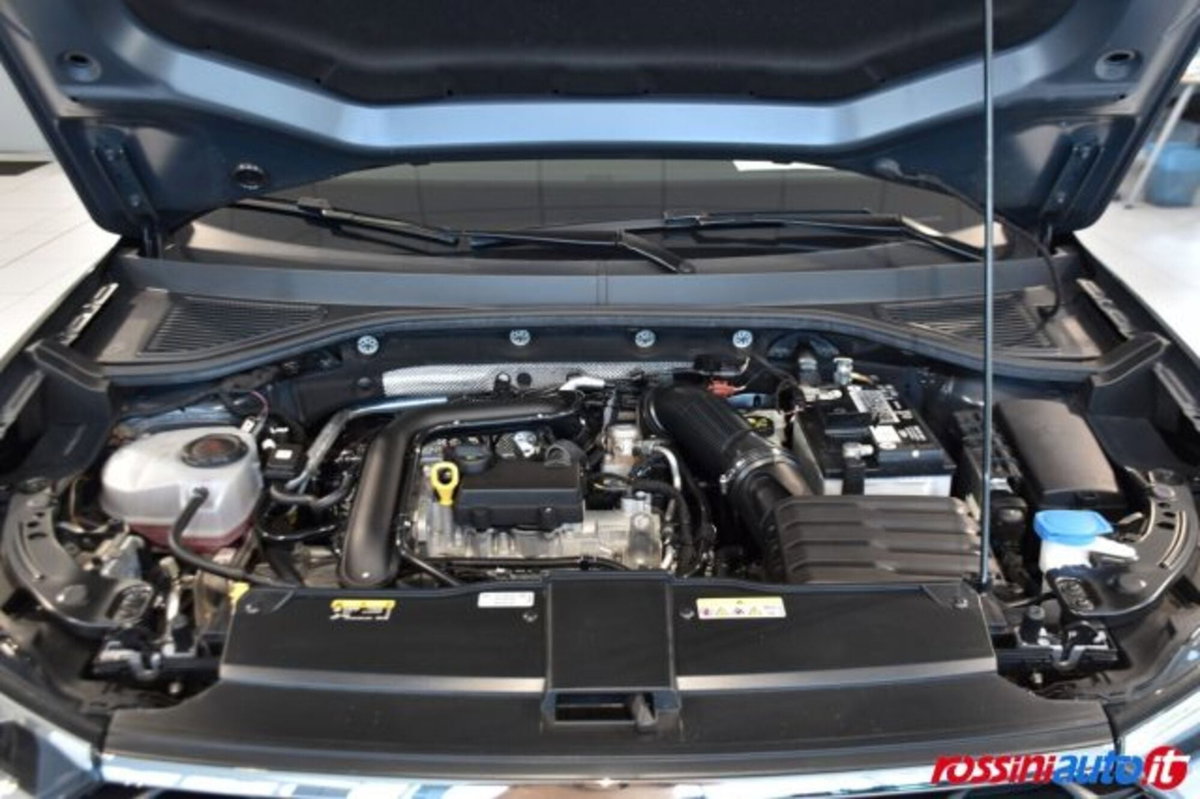 Volkswagen T-Roc 1.0 TSI Style (17)